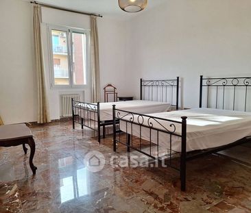 Appartamento in Affitto in Via Pasubio a Bologna - Photo 3