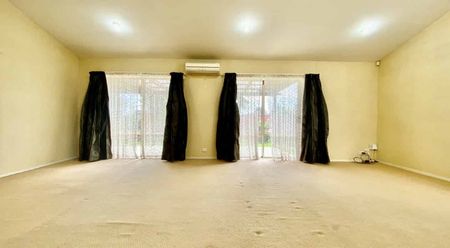 Well located home 4 bedroom home - Photo 2