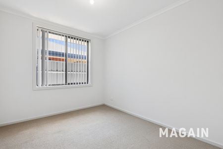 1A Oliver St, Christie Downs SA 5164 - House For Rent | Domain - Photo 3