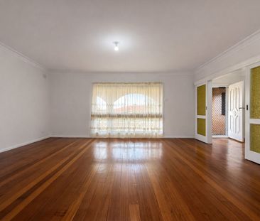 Delightful Family Home in The Heart of Thomastown - Photo 6