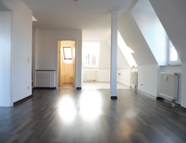 Charmante 2,5-Raum-Maisonettewohnung im sanierten Altbau von Dresden-Blasewitz - Foto 1