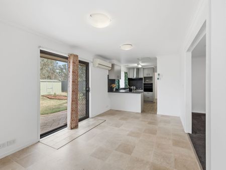 FULLY RENOVATED AND MOVE IN READY ! - Photo 5