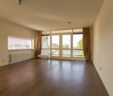 Appartement d'angle Avenue Carnisse, Barendrecht - À louer - Photo 1