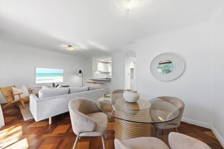 A Rare Bondi Gem, Double Parking with Direct Access, 200m from the Sand and Surf - Photo 5