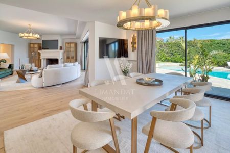 Super Cannes - Nouvelle propriété avec vue mer, piscine, tennis, cinéma et jacuzzi - Photo 5