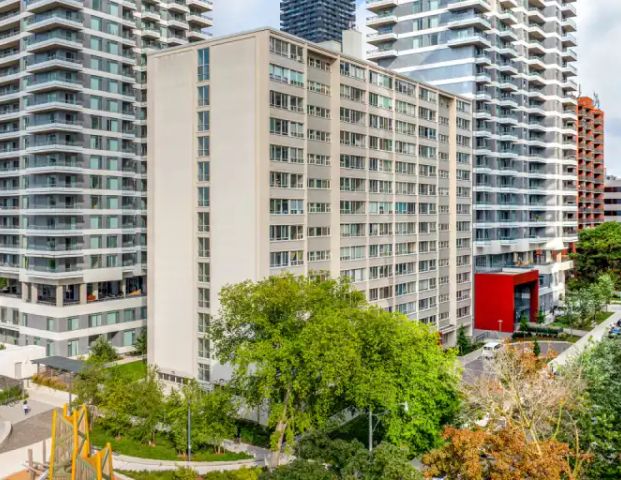 Holly Tower - Yonge and Eglinton | 33 Holly St., Toronto - Photo 1