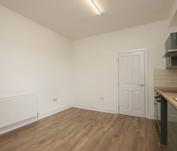 Wellington Street, Kettering, Northamptonshire, NN16 - Photo 3