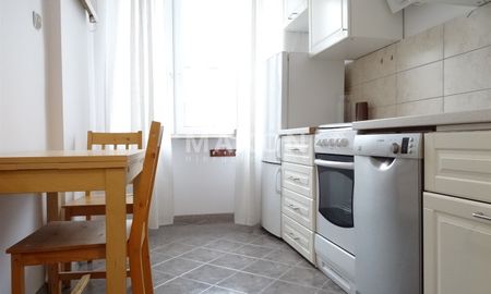 Warszawa, Śródmieście, ul. Hoża - Photo 5