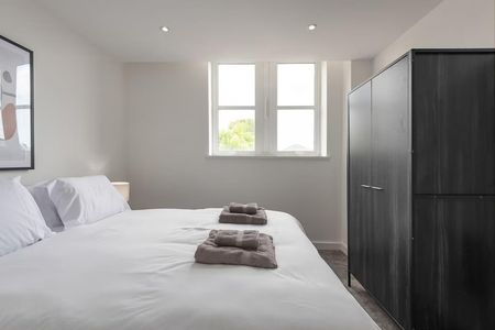 Charlotte Street - Photo 3