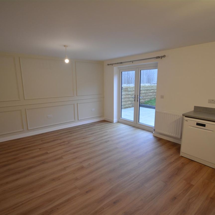 37 Robert Adam Road, Derby, DE22 2JS - Photo 1