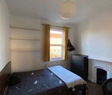 Room in a Shared House, Moselle Avenue, N22 - Photo 6