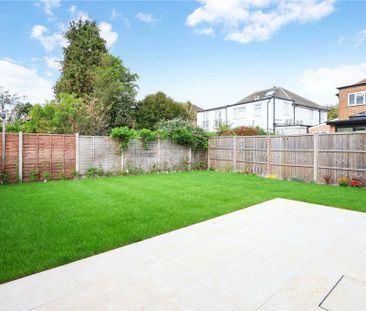 3 bedroom semi-detached house to rent - Photo 6