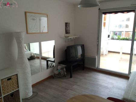 Location Appartement 2 pièces 31m² SETE 34200 - Photo 3