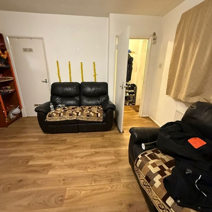 3 Bed Terraced House, The Bye Way, HA3 - Photo 1