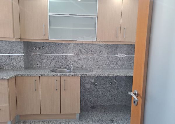 Apartamento T2 em Setúbal