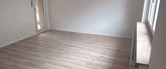 Frisch renovierte 3-Zimmer-Wohnung mit Balkon - Foto 1