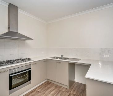 Beautiful home in fantastic location! - Photo 4