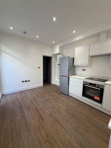 2 Bed Flat, Lea Bridge Road, E10 - Photo 5