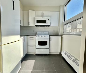 For Lease - 485 Huron Street Unit# 302, Toronto, Ontario - Photo 4