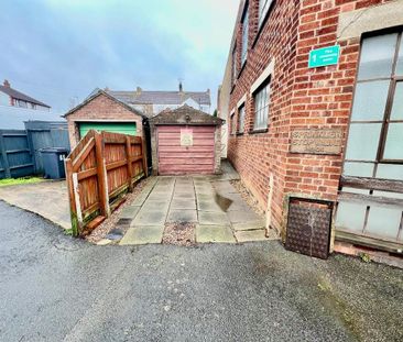 3 bedroom end of terrace house to rent - Photo 6