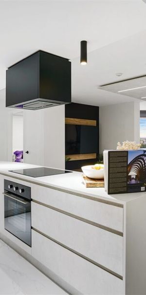 WOW fully refurbished fully furnished 3 bedroom unit - Photo 1