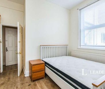 Wolverton Road, Bournemouth, BH7 - Photo 1