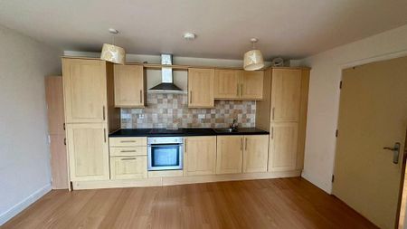 2 bedroom flat to rent - Photo 5