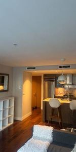 1 Bed Rental at Prestigious Shangri-La - Photo 4