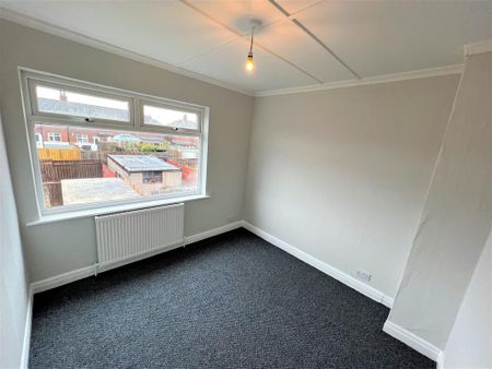3 bedroom terraced house to rent - Photo 3