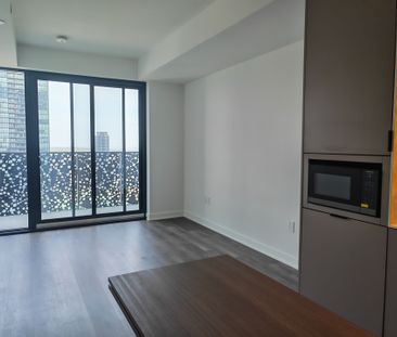 For Lease - 55 Charles Street Unit# 3413, Toronto, Ontario - Photo 5