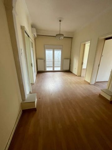 Διαμέρισμα για ενοικίαση Καλλιθέα - Άγιοι Θεόδωροι (Συκιές) - Photo 4