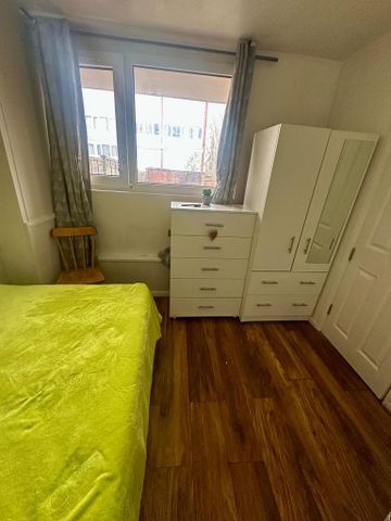 House share to rent - Photo 2