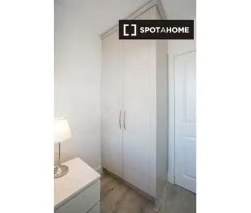 1-bedroom apartment for rent in Portobello, Dublin - Photo 1