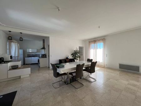 A louer bel appartement type 4 à Châteauroux - Photo 2