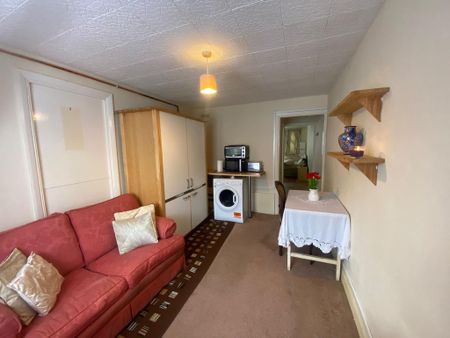 Studio to rent - Photo 4