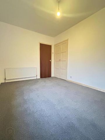 63 Thorndale Square, Carrickfergus, BT38 8JX - Photo 2