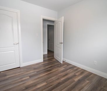 Newly Renovated 3-Bedroom Main Unit for Rent!! - Photo 5