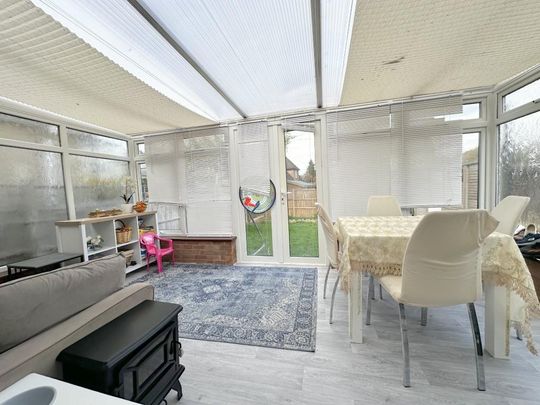 2 bedroom bungalow to rent - Photo 1