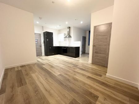 2 bedroom apartment to rent - Photo 5