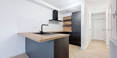 Duplex te huur in Ukkel voor € 1.400 met 2 slaapkamers - Foto 5