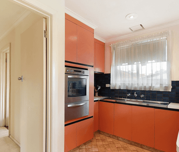 Three bedrooms house with large backyard near Fountain Gate Shoppin... - Photo 1