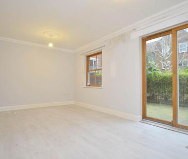 4 bedroom townhouse to rent - Photo 1