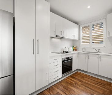Stylish Apartment in the heart of Five Dock - Photo 5