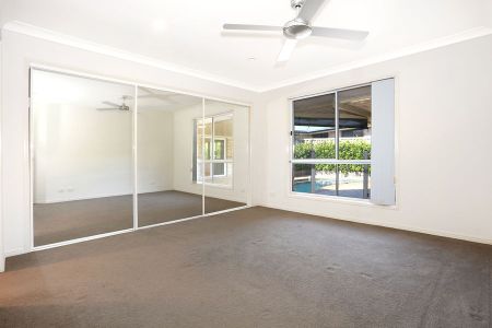 54 Karall Street, Ormeau QLD 4208 - House For Rent | Domain - Photo 3