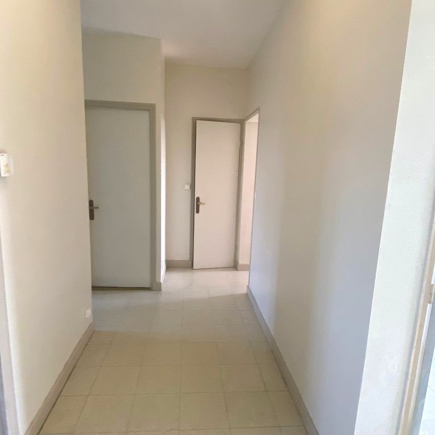Location Appartement 3 pièces 66m² CASTELSARRASIN 82100 - Photo 1