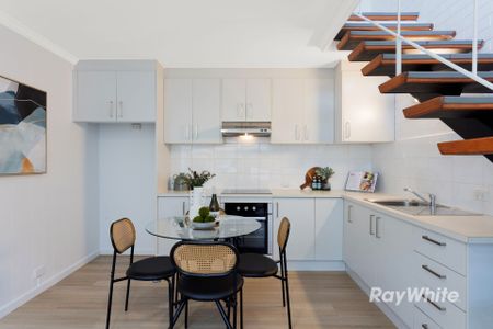 Cleverly Designed Loft-Style Living in Prime Location - Photo 4