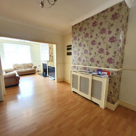 2 bedroom terraced house to rent - Photo 3