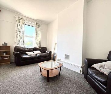 West Street, Fareham, PO16 - Photo 1