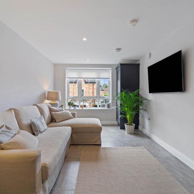 Apartment 6 8 Castlehill Wood, Castlehill Road, Belfast, BT4 3PJ - Photo 1