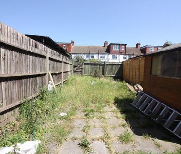 3 bedroom house to rent - Photo 6